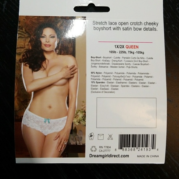 Clothes - Picture 2 of 3